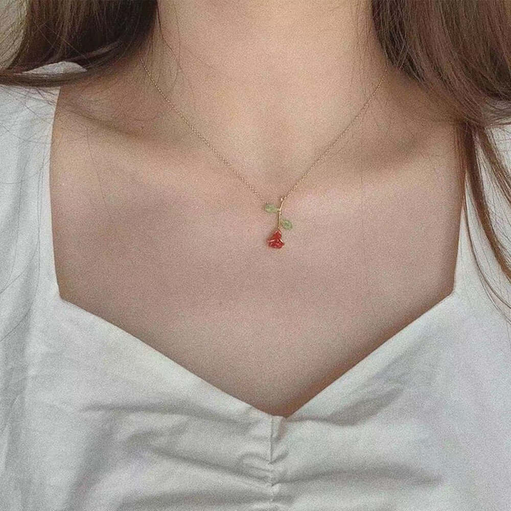 Women's Handmade Jewelry Rose Hand Necklace