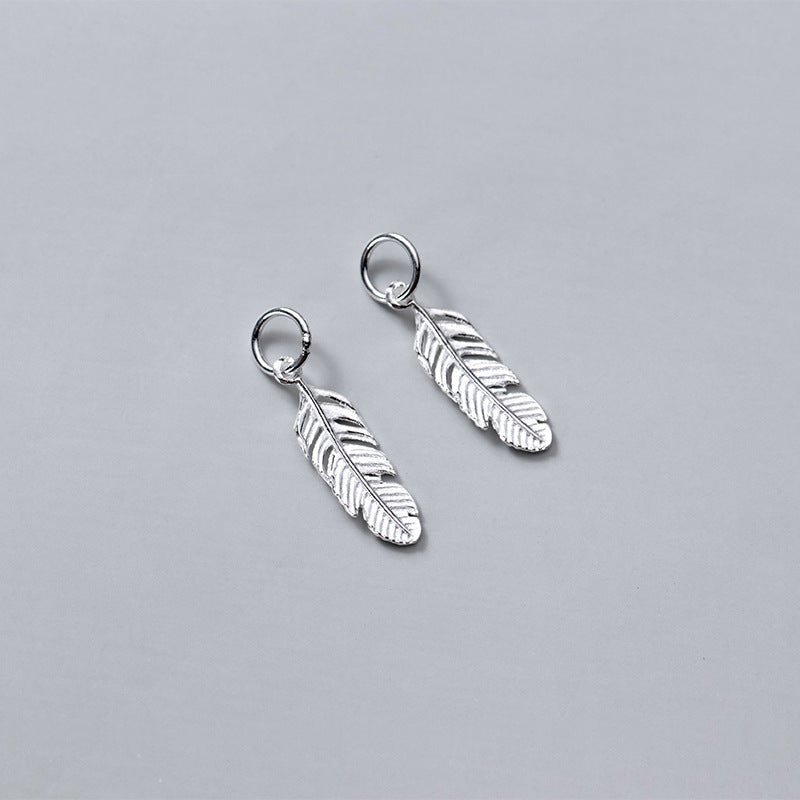 Small feather pendant pendant DIY handmade jewelry
